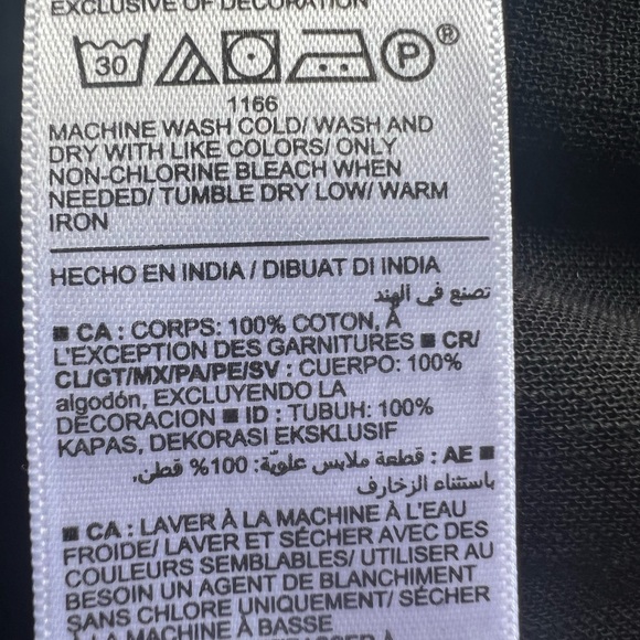 Old Navy embroidered poet black blouse medium - Picture 8 of 8